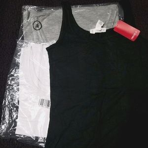 Forever 21 Tank Top Lot of 3